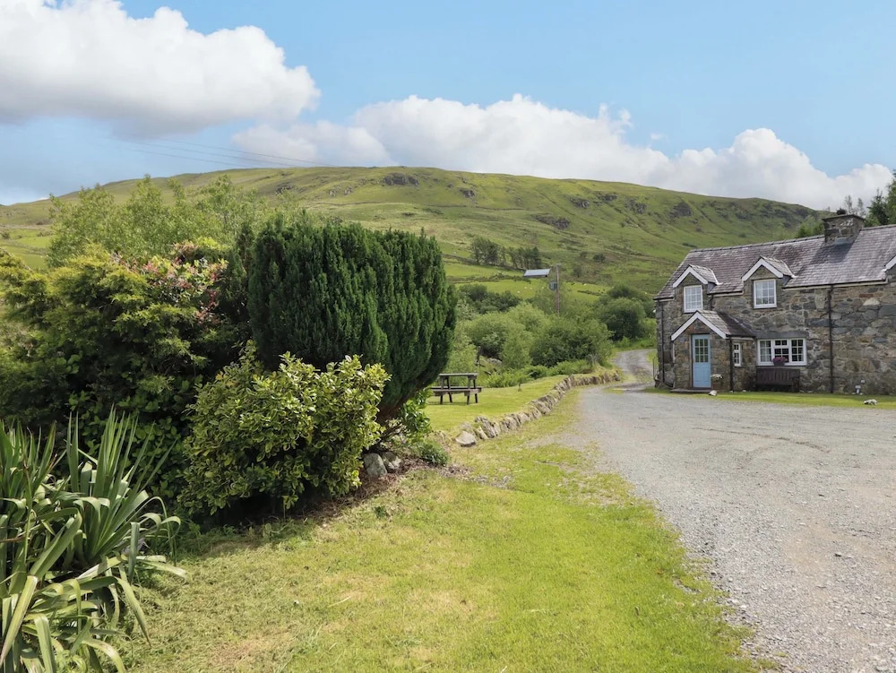 Stabal Cottage