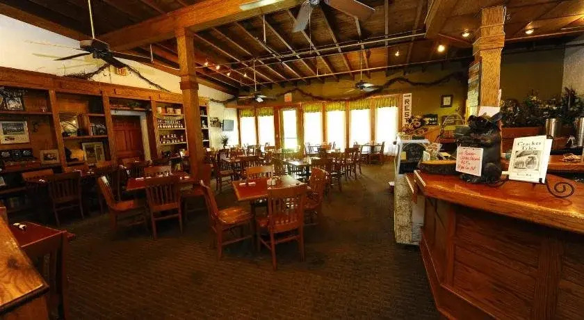 Seminole Inn