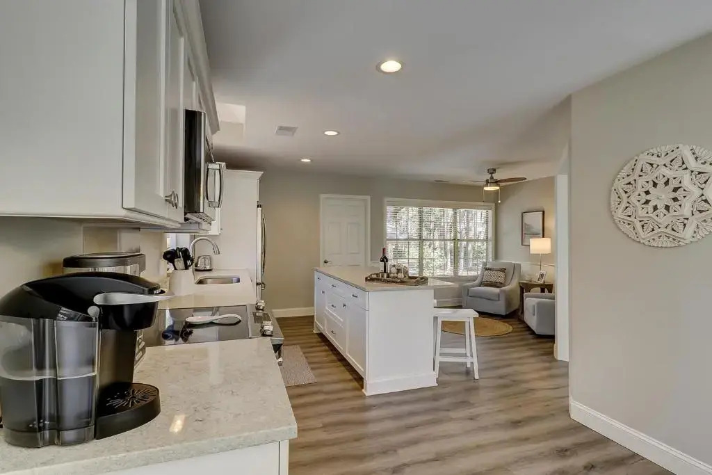 41 Governors Rd 3 BR Home Private Pool