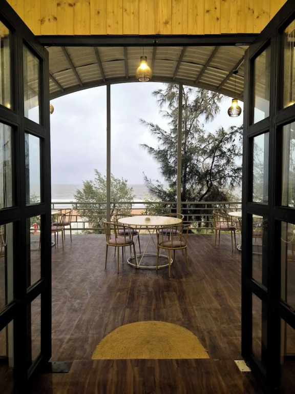 Praveg Beach Resort Ghoghla Diu