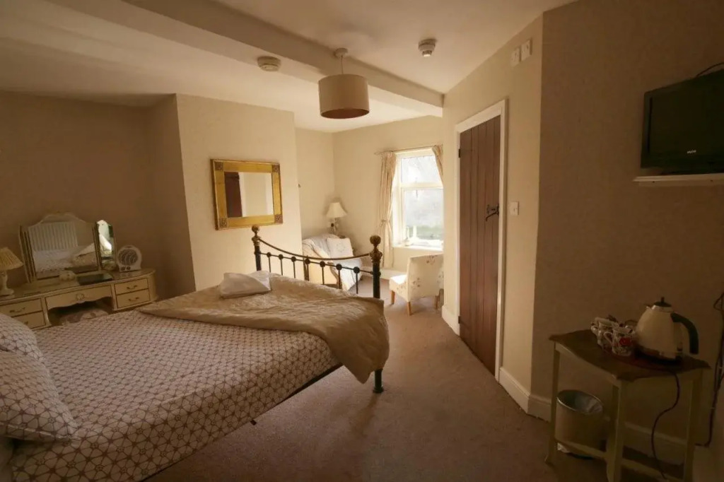 Fitzwarine House Whittington