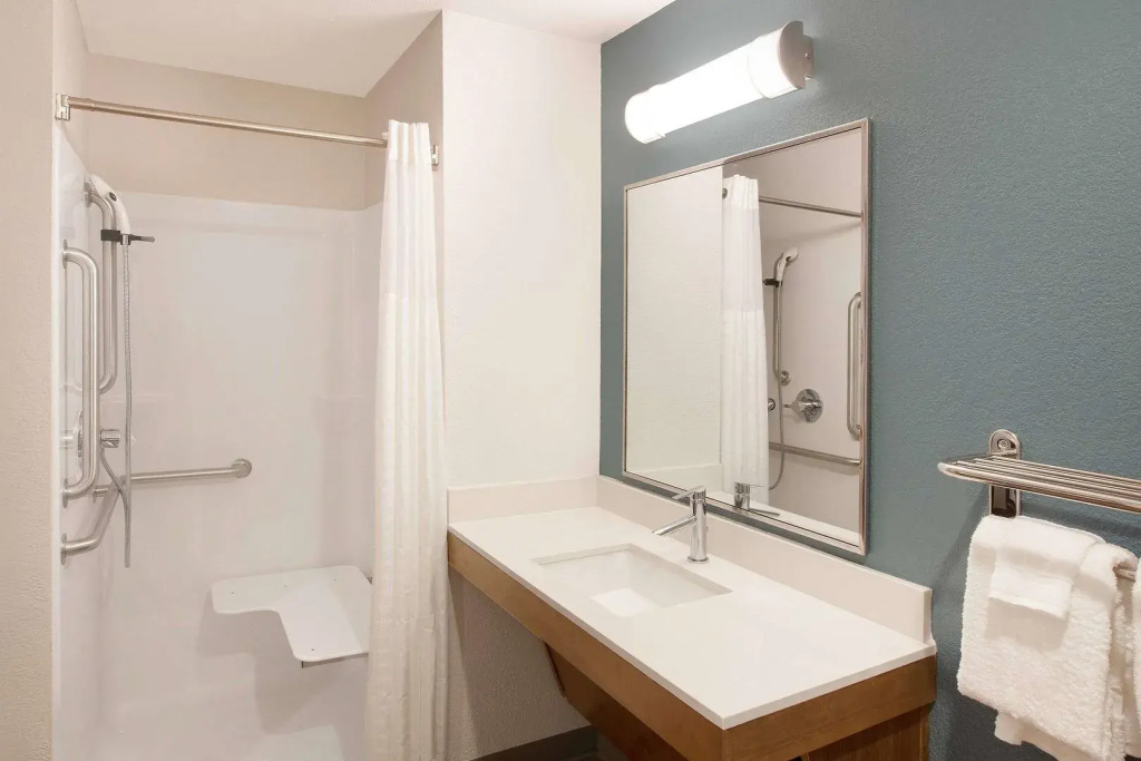 WoodSpring Suites Houston 288 South Medical Center