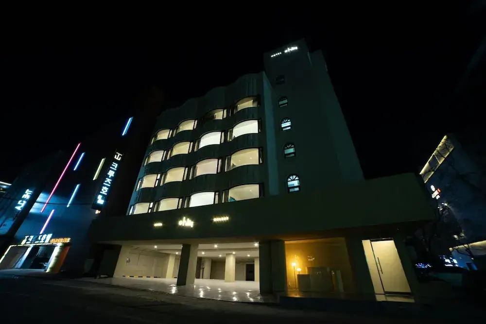 Anook Hotel Wolgot