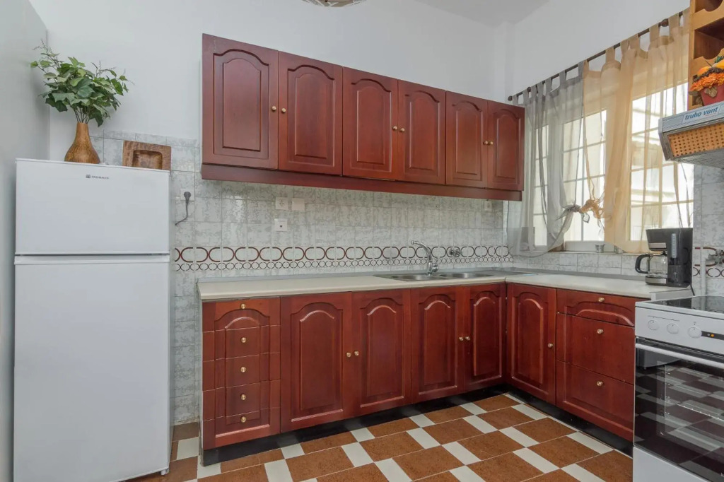 Nice 2bedroom apartment in Pagkrati