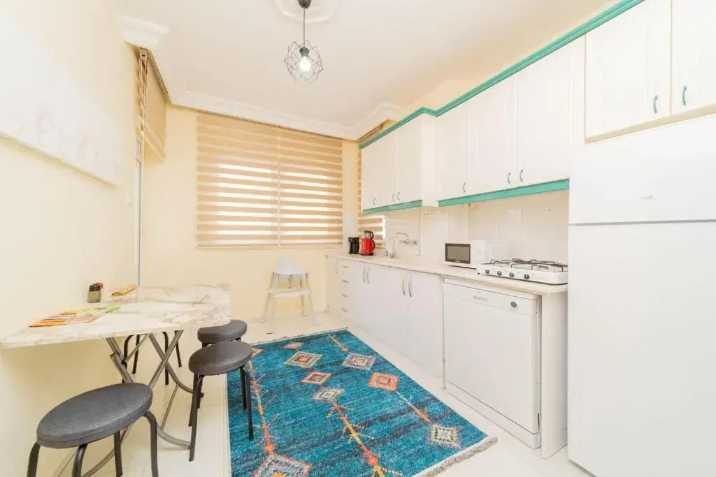 Commodious Flat Near Seaside in Antalya Konyaalti