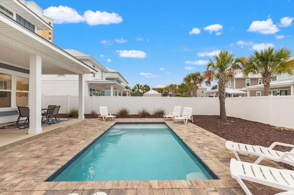 Fabulous Modern Beach House - 4BR, 35BA: POOL/Beach View & Access/Balcony
