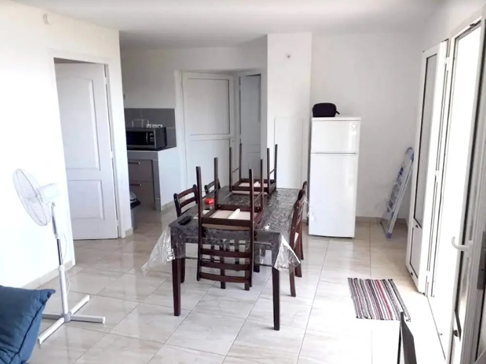Apartment With one Bedroom in Saint-denis, With Wonderful sea View, Furnished Balcony and Wifi