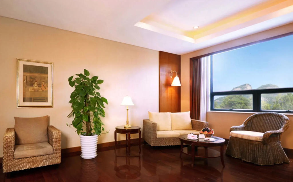 Wuyi Mountain YUEHUA RESORT