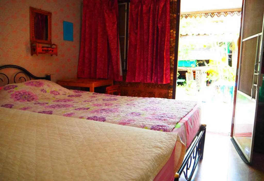 Three J Guesthouse