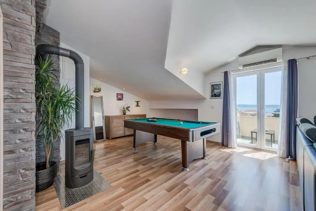 SUMMER ORCHID - Spacious Duplex By The Beach & PS5