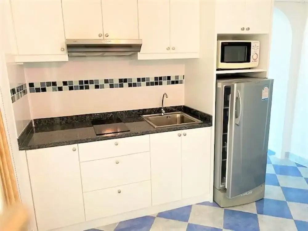 Angket hip Residence Fully Equipped 1 Bedroom + Bath tub & Shower