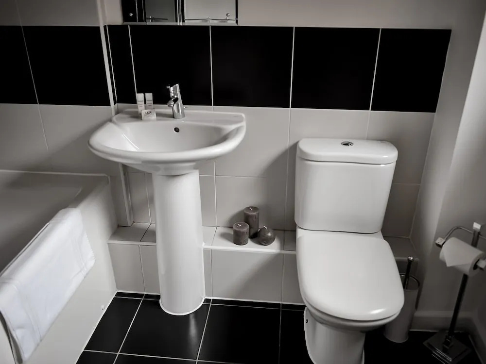 Select Serviced Accommodation - Gweal Place