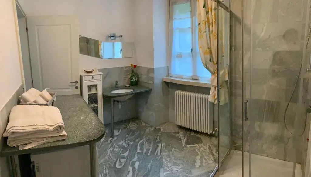 Chiavenna Suite