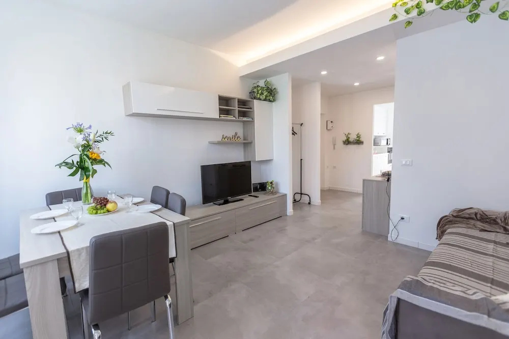 Milano Business Balcony Flat