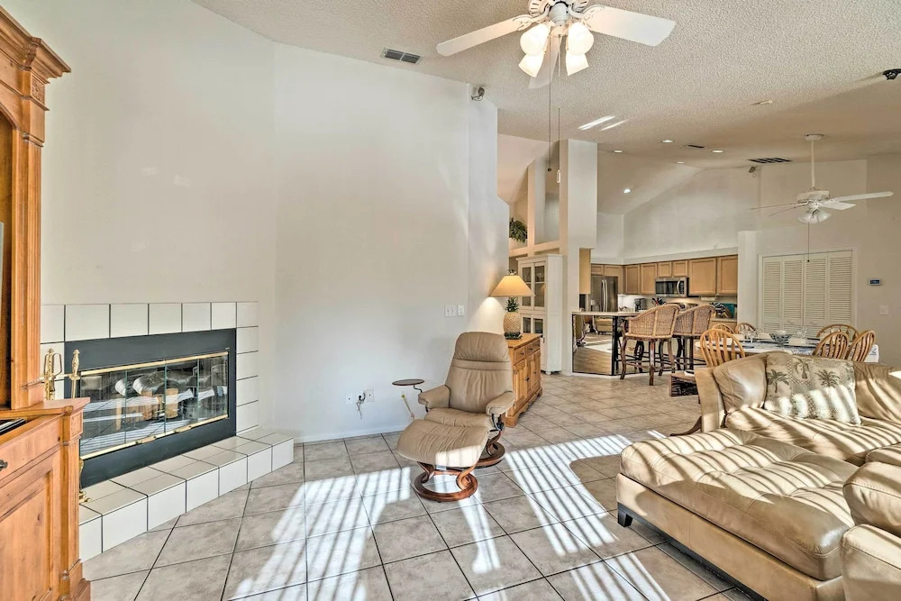 Bradenton Retreat w/ Backyard Oasis: Near Beach!