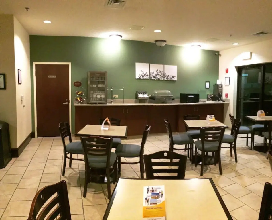 Sleep Inn & Suites
