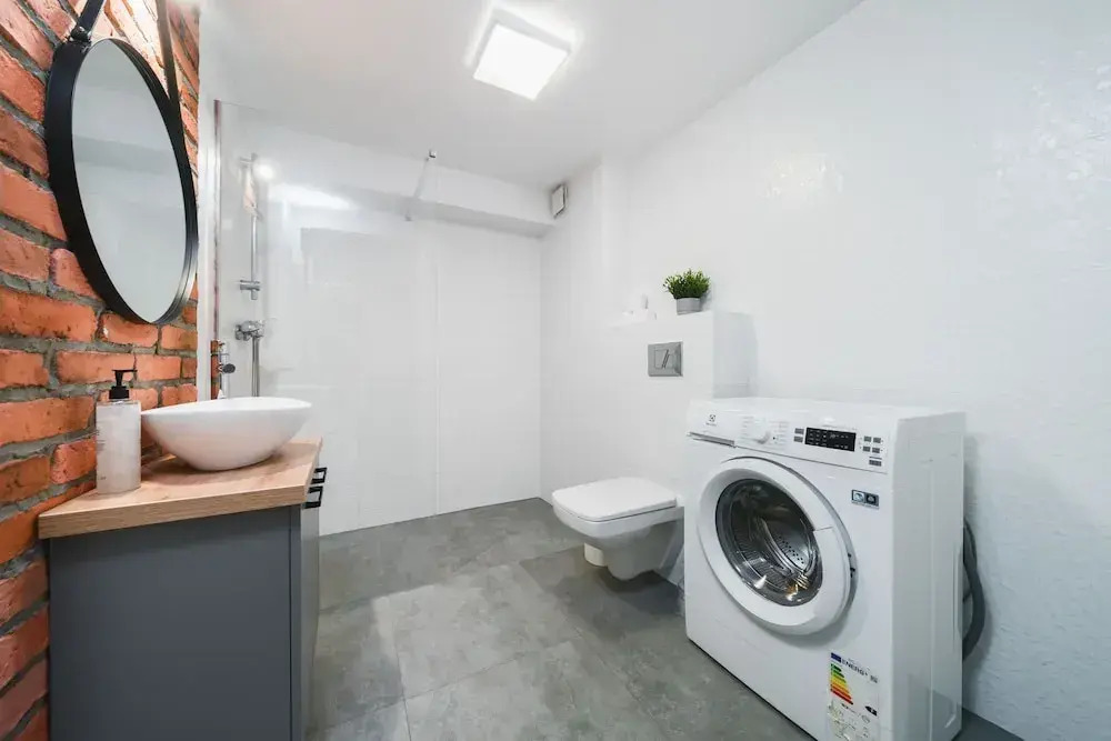Ice Apartments