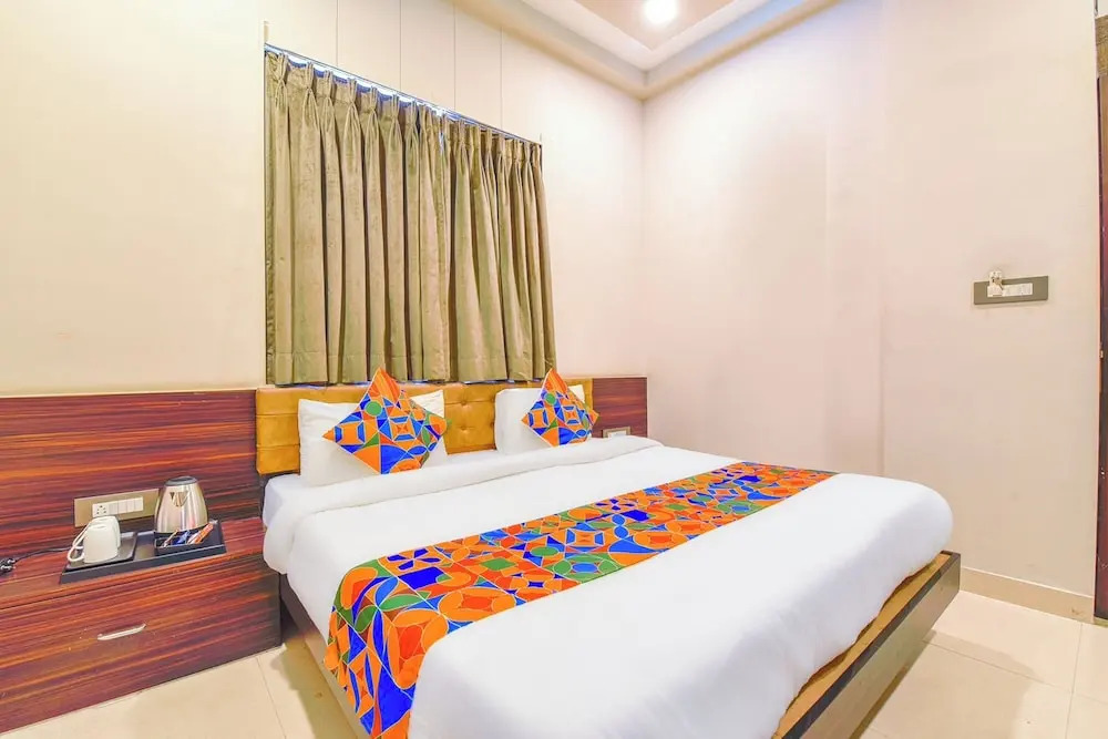 Hotel Maanvad Garh - V One pride by Noww Hotels