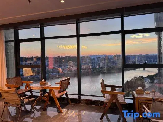 Zhangjiajie Fanbowan Hotel (Tianmen Mountain National Forest Park Dayong Ancient City Branch)
