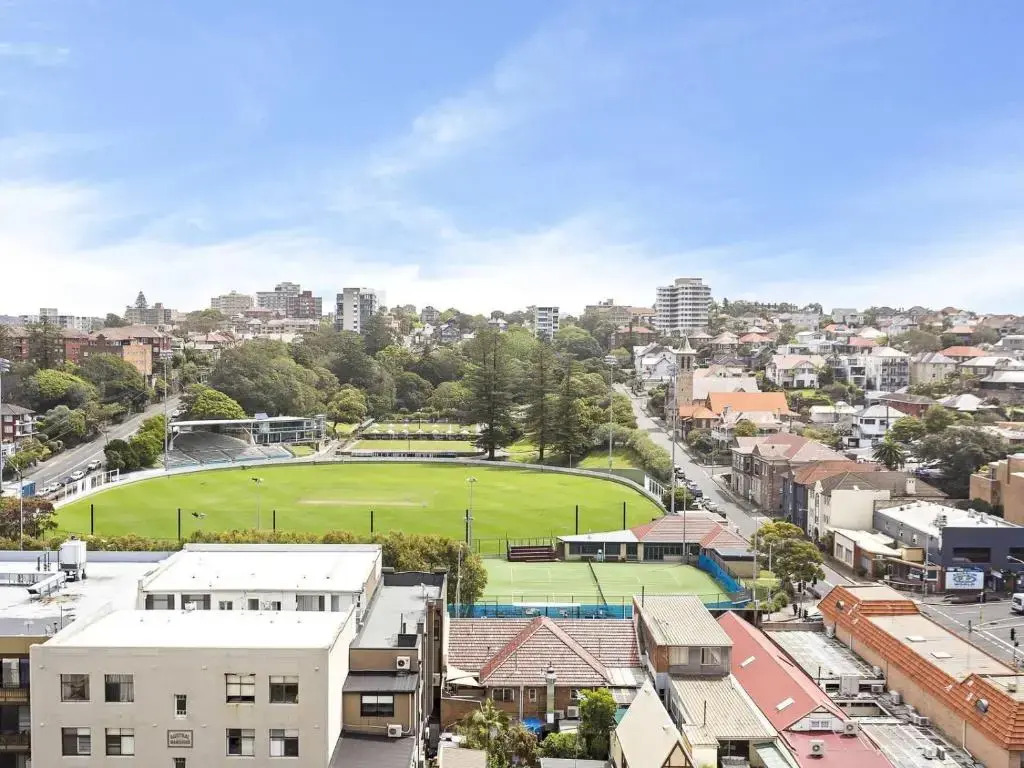 1BR Studio near the Beach with Rooftop Pool