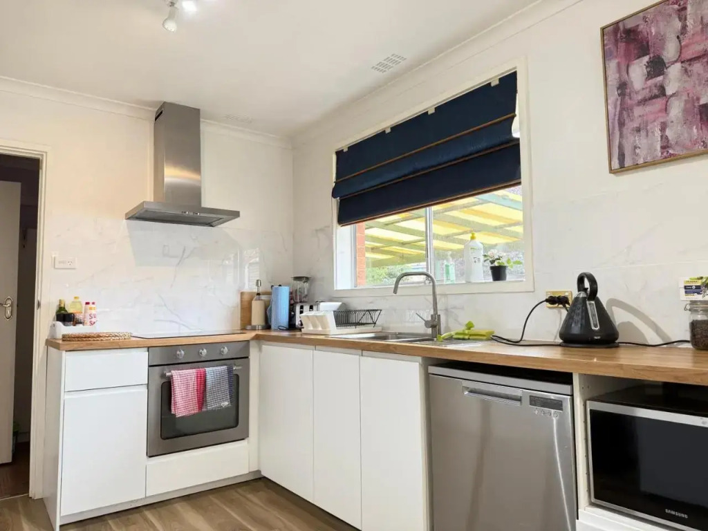 Scullin 3BR House, Free WiFi, Netflix, Parking