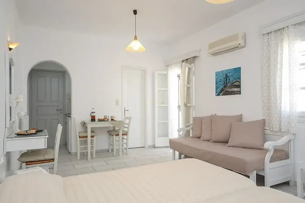 Naxos Dream Calypso Studios