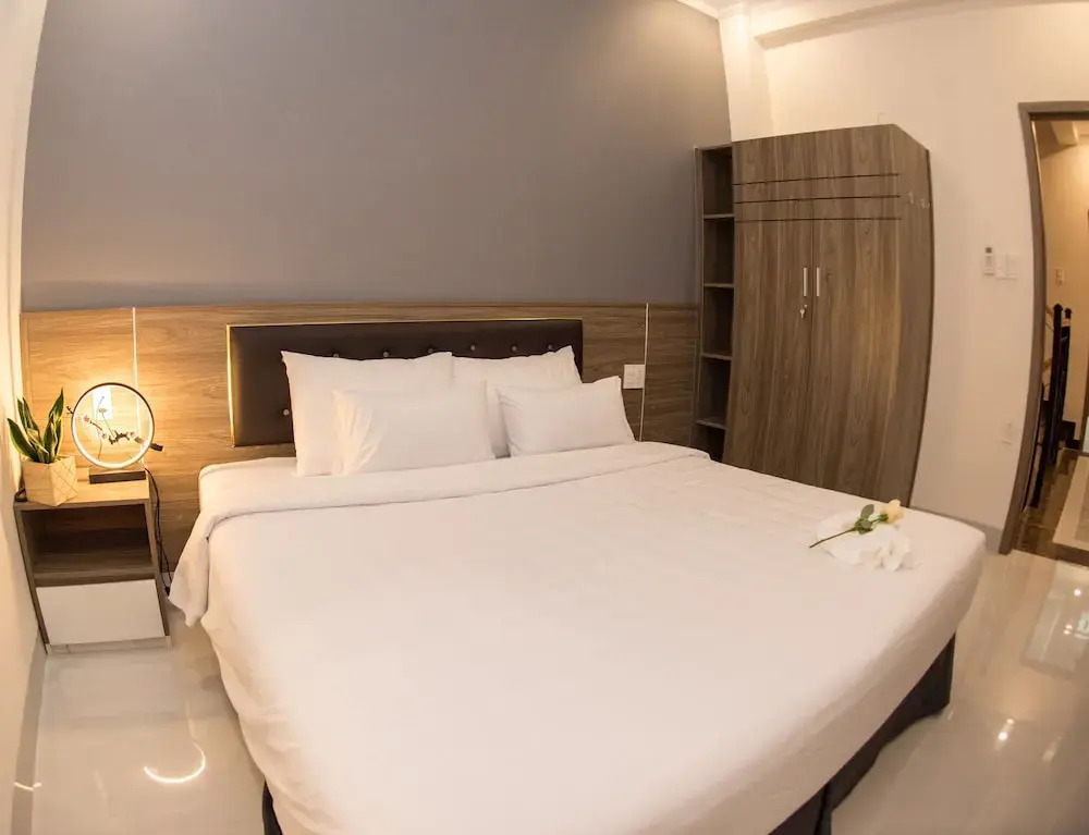 Amora Hotel & Apartment
