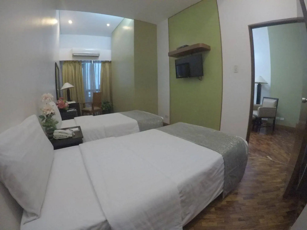 The Malayan Plaza Hotel