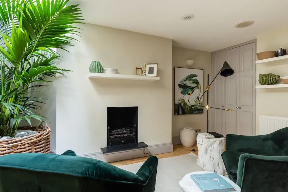 The Luxe Chelsea Townhouse