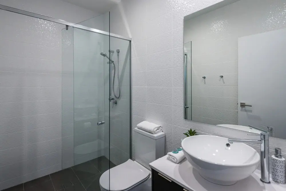 Oxford Steps - Executive 2BR Bulimba Apartment Across from the Park on Oxford St