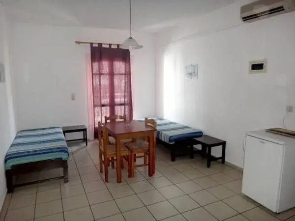 Maria Hotel Apartments and Studios