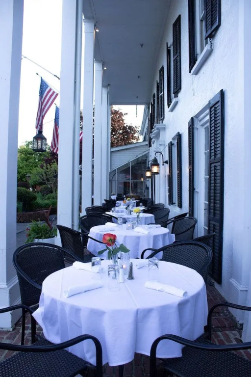 Beekman Arms and Delamater Inn