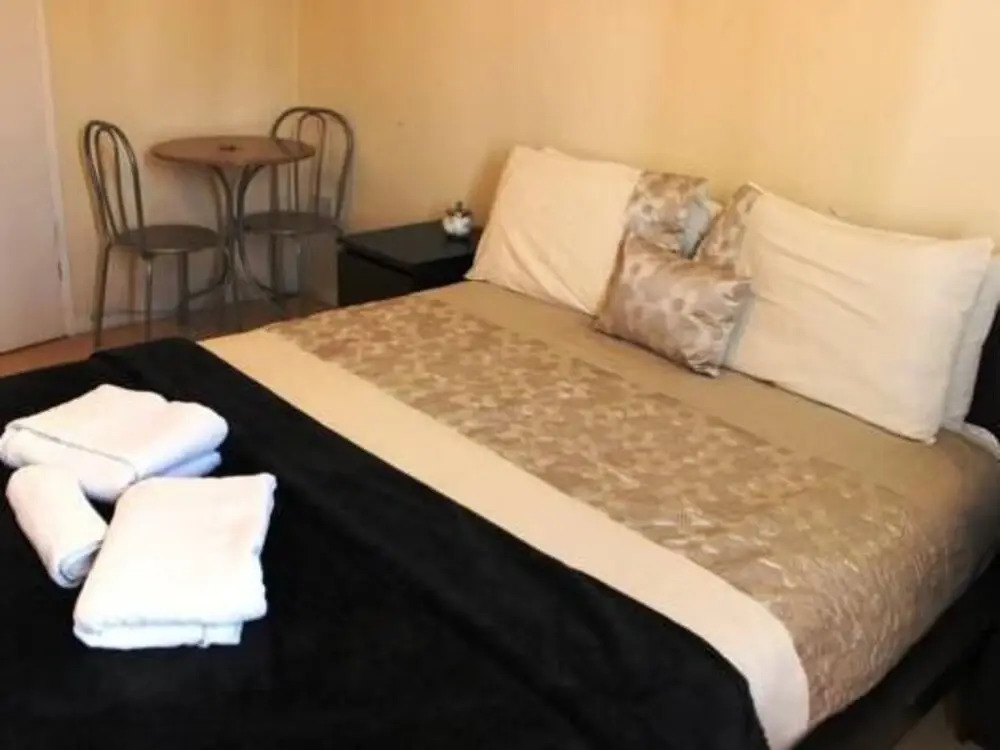 Commercial Rd Homestay