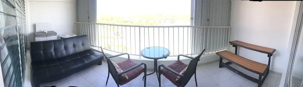 East Island Waterfront Suites