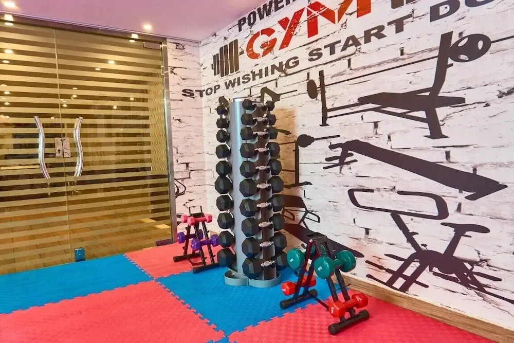 فندق ليمه التاج
