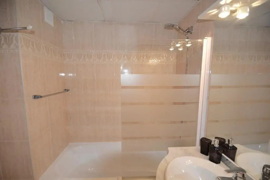 Sunlight Spacious 3 Double Bed Apartment
