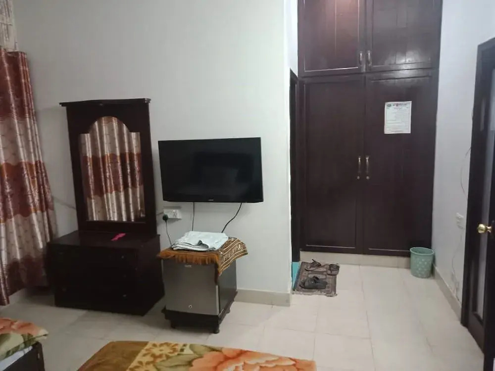 Al Raheem Guest House