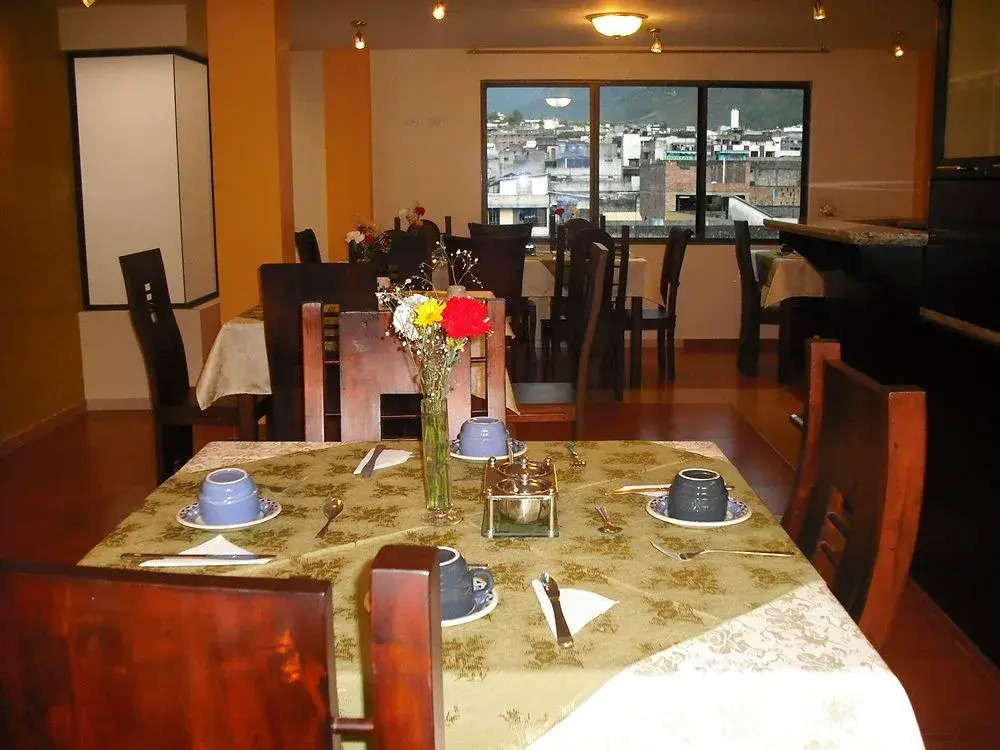 Hostal Canela y Miel
