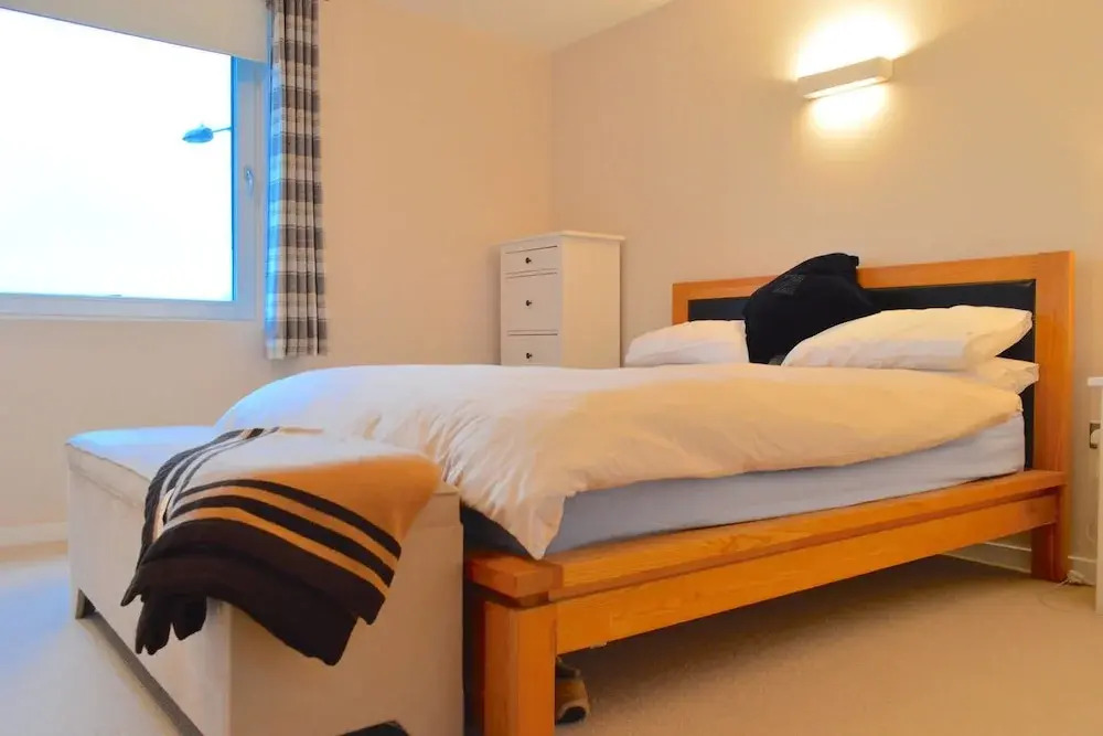 2 Bedroom Canal Apartment Close to Shoreditch
