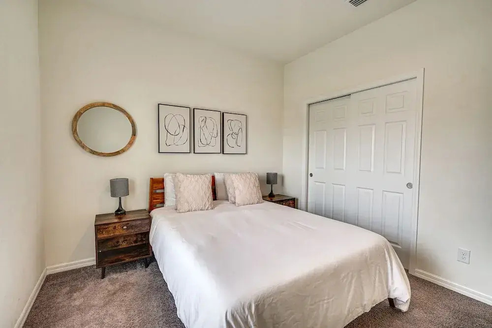 Dog-friendly Home w/ Screened Porch in Cape Coral!