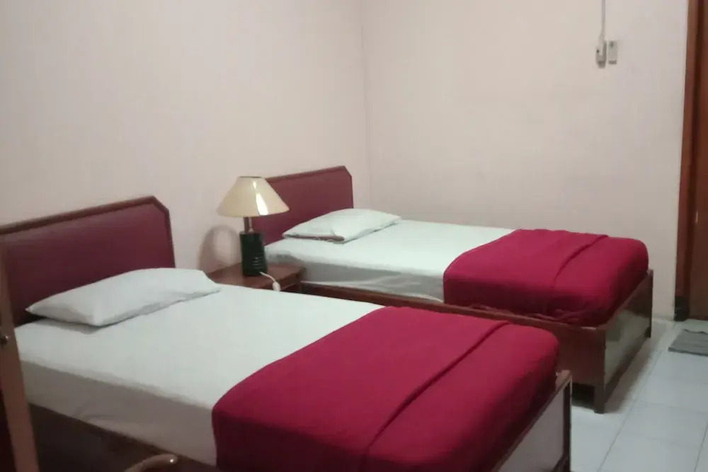 OYO 1751 Hotel Trihadhi