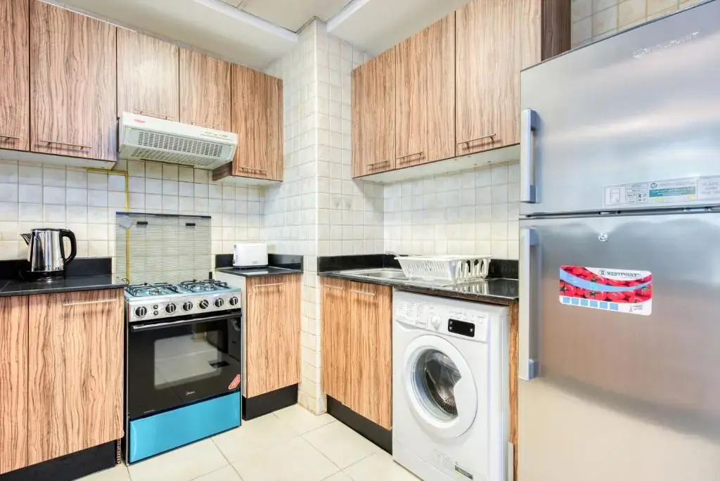 RH- Burj Al Nujoom, Downtown, 1BR near Dubai Mall
