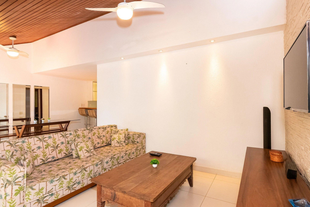 Casa Em Búzios Com área De Lazer | Rdv 02