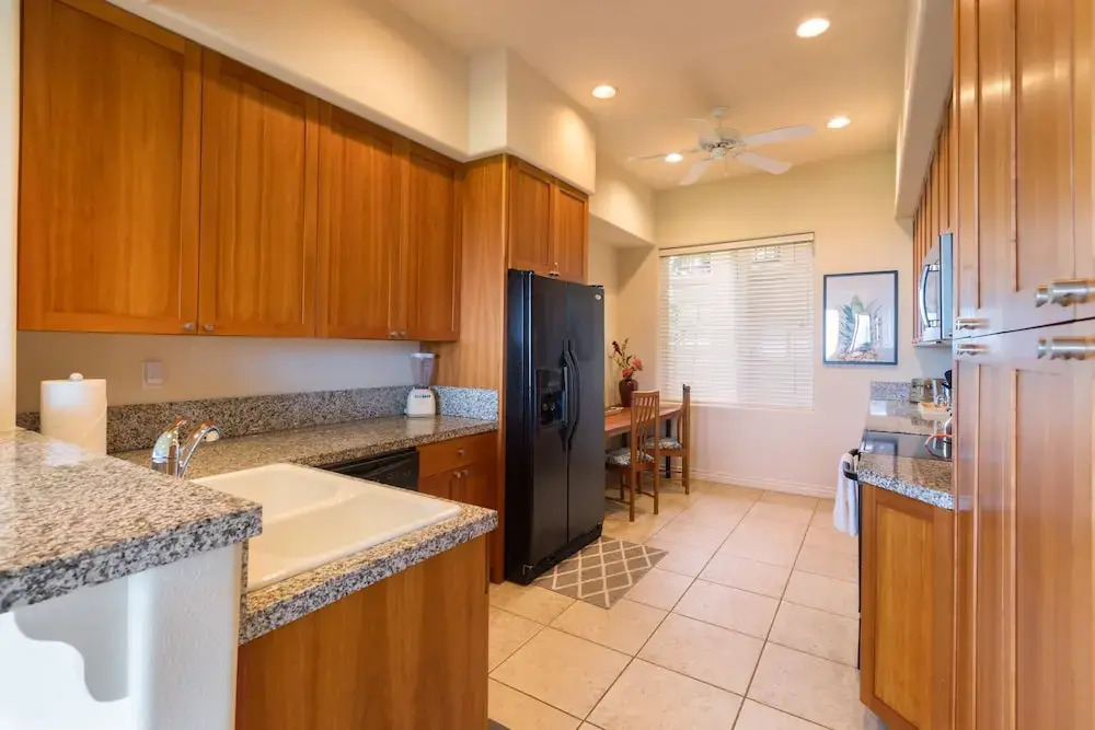 Hale Kaimana - 3 Br Condo
