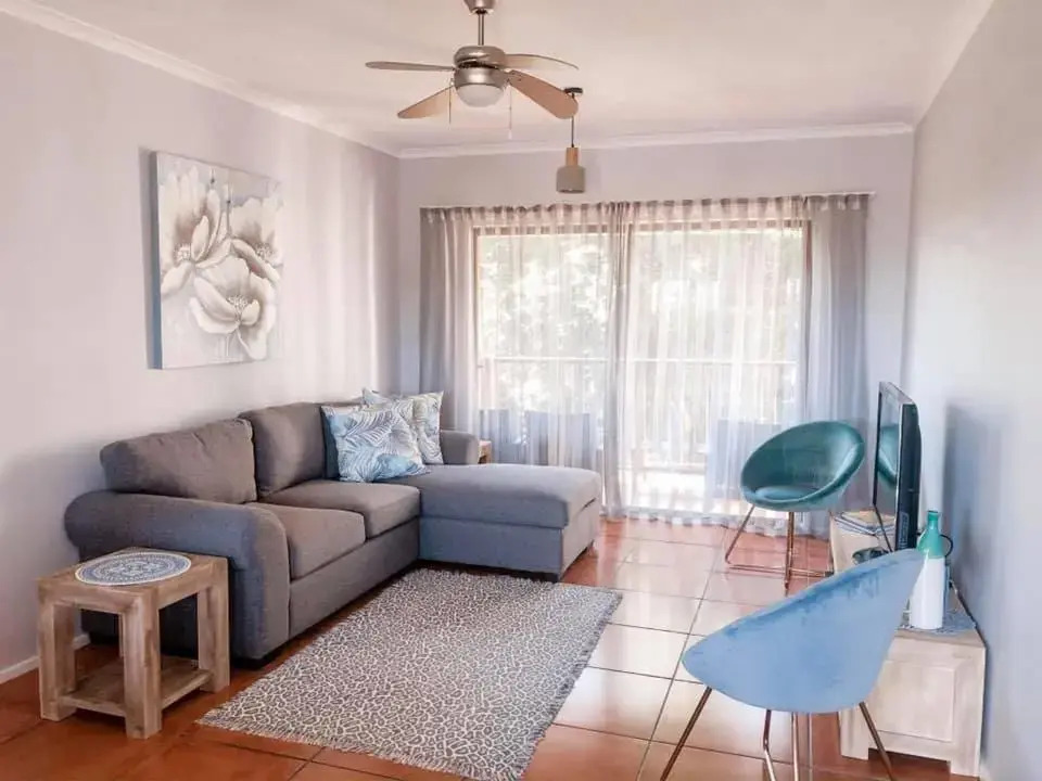 Newly Renovated 2 bed Apartment - Kingston Estate