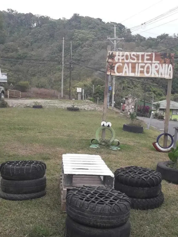 Hostel California