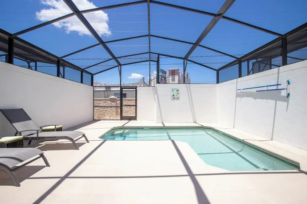 Ravishing Four Bd w Pool Close to Disney 4947