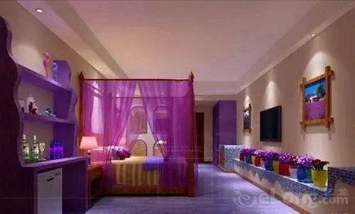 Chengdu Tianyufengqing Hotel