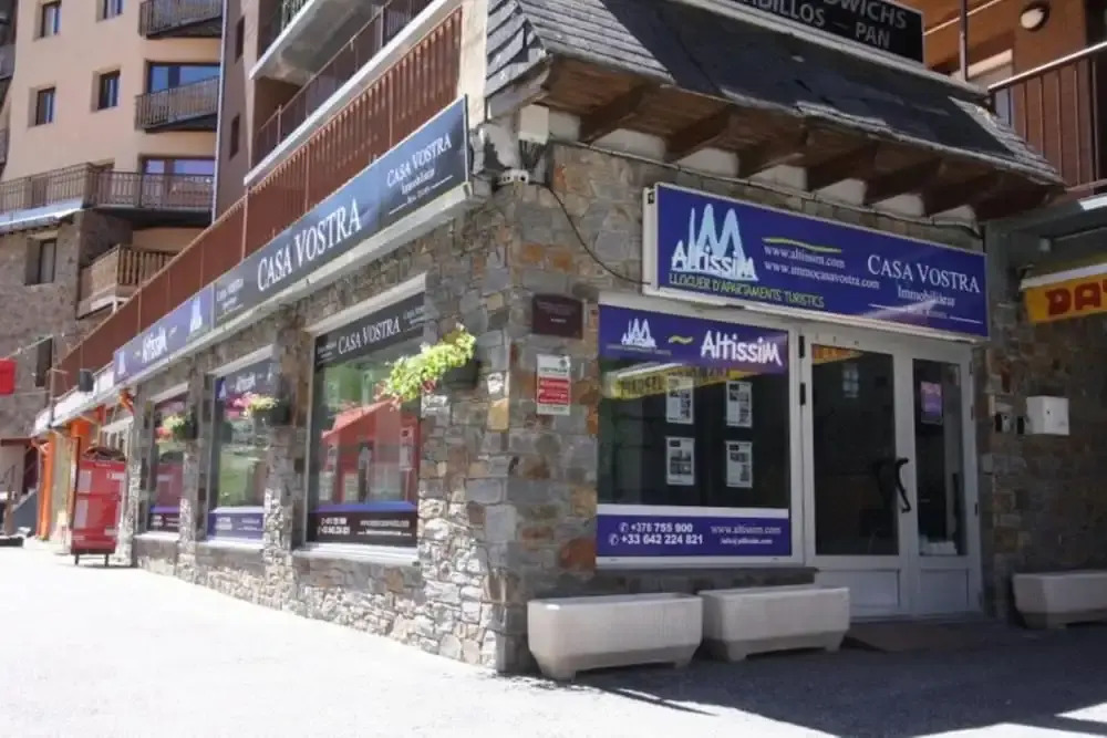 Altissim Apartments