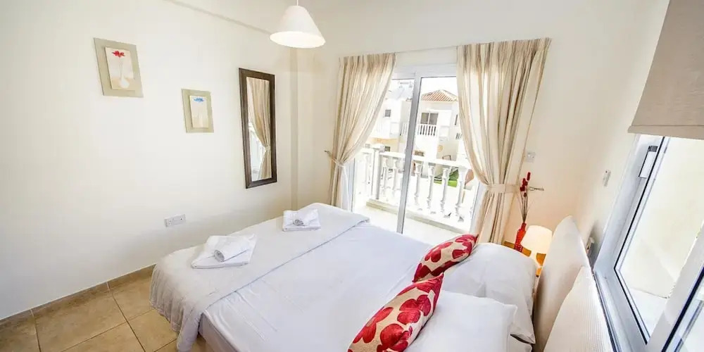 Rent Private Villa 040